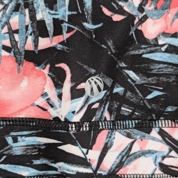 Marika Sport Cropped Tropical Print Leggings Size XL NWT - Picture 7 of 7